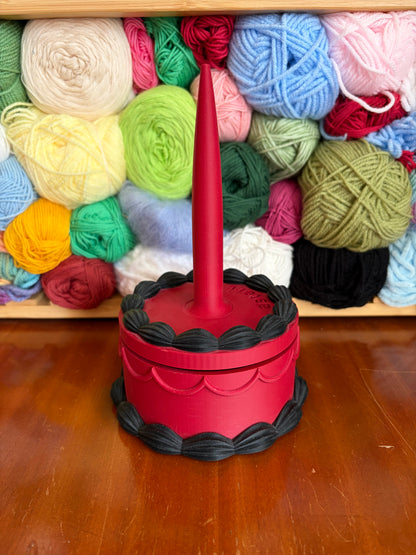 Red & Black Cake Yarn Spinner