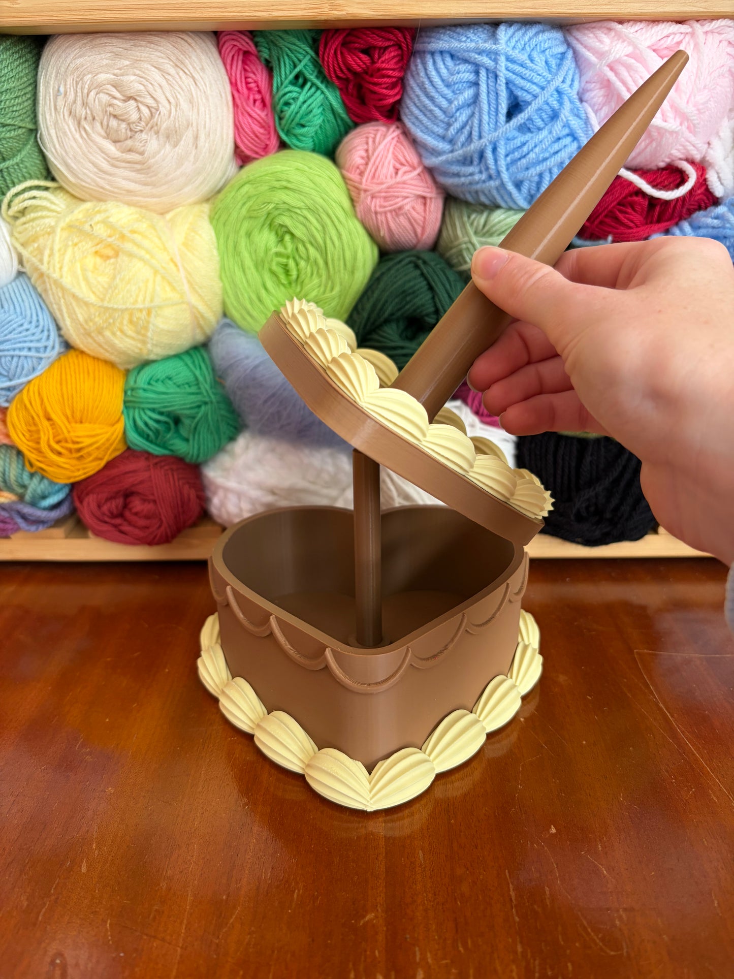 Brown & Yellow Heart Cake Yarn Spinner