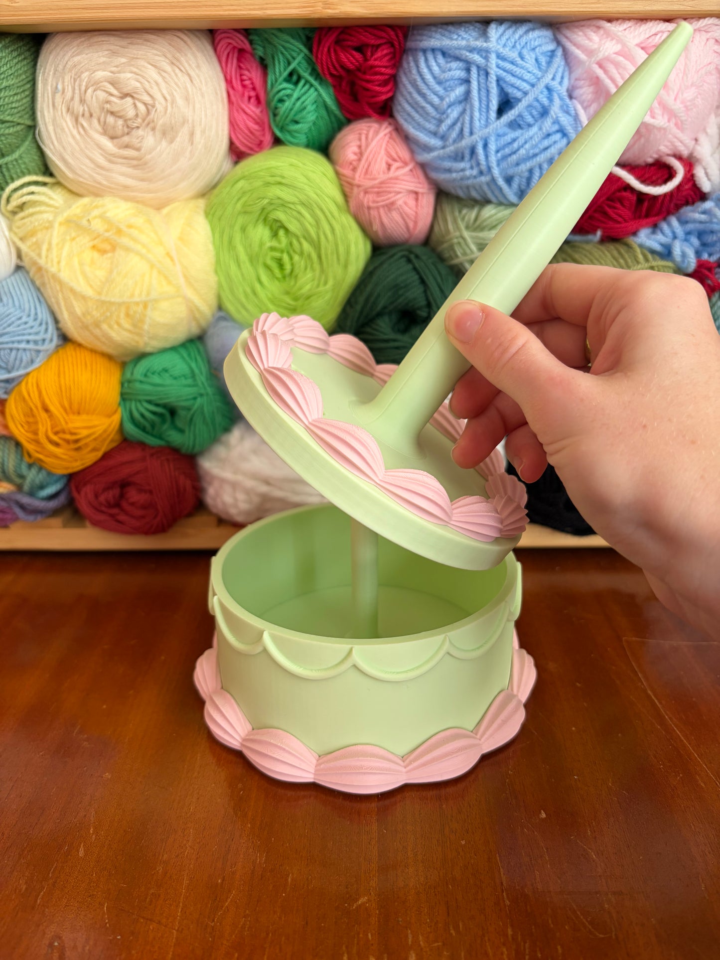 Green & Pink Cake Yarn Spinner