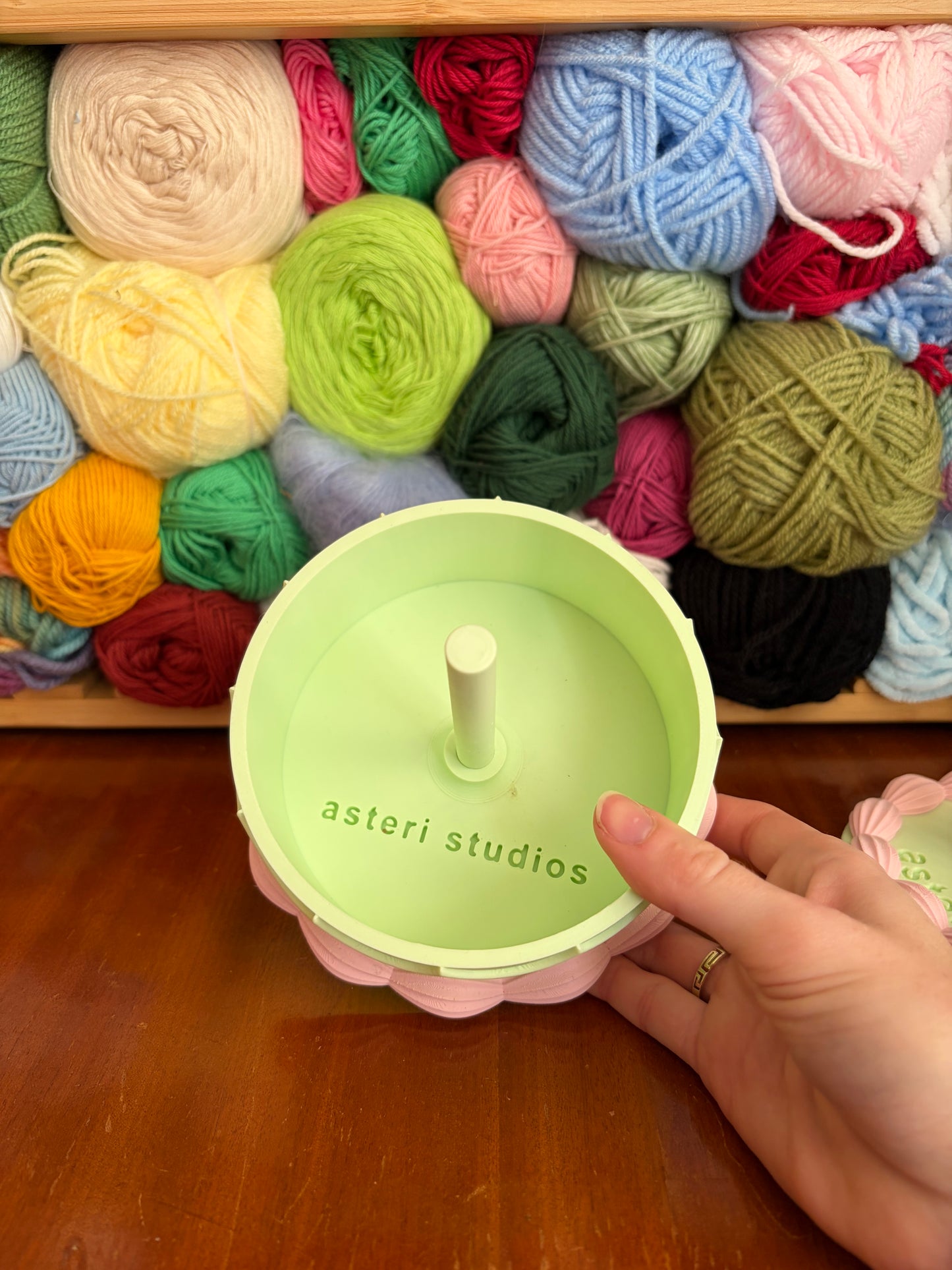 Green & Pink Cake Yarn Spinner